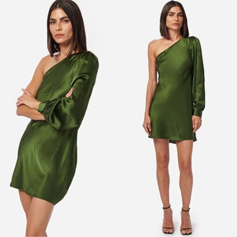 Cami NYC Deep Green Blouse